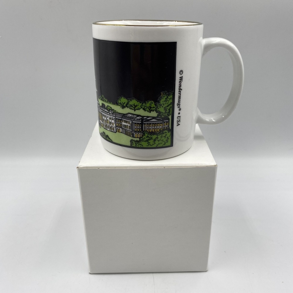 Capitol 4th of July Mug Wondermugs USA Washington DC Gold Trim Color‎ Changing